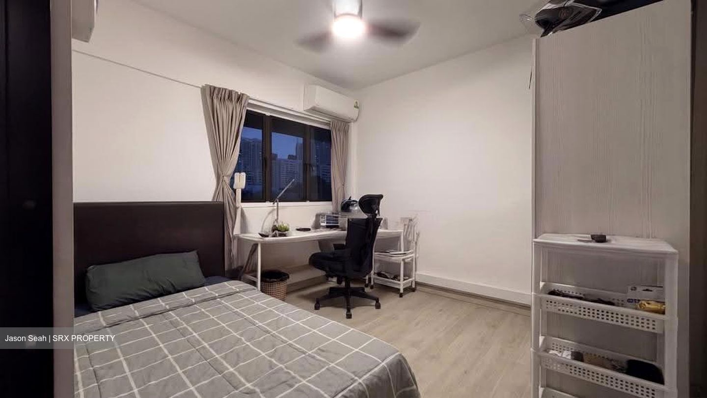 Blk 354 Clementi Avenue 2 Shopping Centre (Clementi), HDB 4 Rooms #638056031